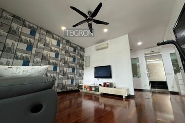 Duta Villa, Setia Alam