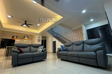 Duta Villa, Setia Alam