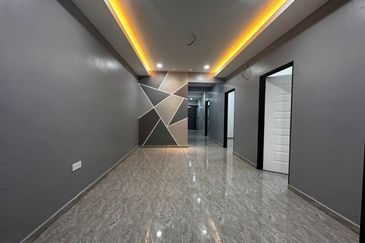 Taman Wangi (Tepi Sungai)