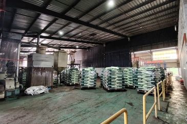 Kempas Utama Industrial Park