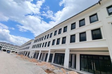 Eco Boulevard 2 Commercial Shoplot @ Eco Botanic 