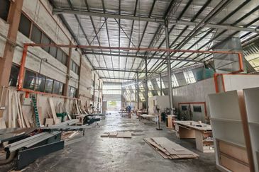 Taman Perindustrain Senai Murni - Corner 