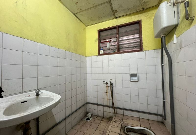 Senai Industrial Park - Renovated RM 200k, Detached Factory