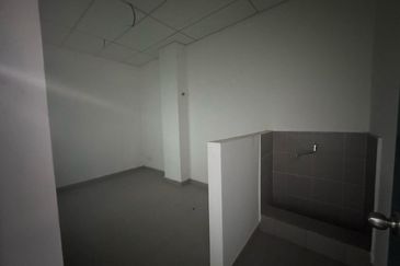 Desa 88 Terrace Factory (GF only) @ Desa Cemerlang 