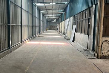 Taman Perindustrain Tampoi - 1 Acre Detached Factory 