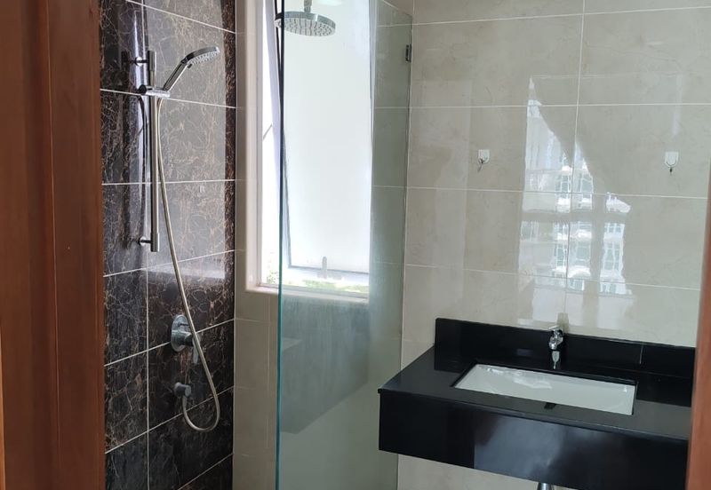 Paradiso Nuova Medini