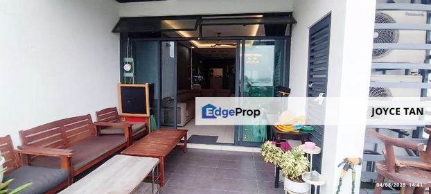 8mins to CiQ 🚗🚗 𝑴𝒂𝒓𝒊𝒏𝒂 𝑹𝒆𝒔𝒊𝒅𝒆𝒏𝒄𝒆 @ 𝑩𝒂𝒚𝒖 𝑷𝒖𝒕𝒆𝒓𝒊, Johor, Johor Bahru