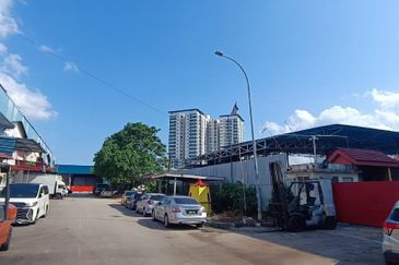 Taman Perindustrian Desa Plentong