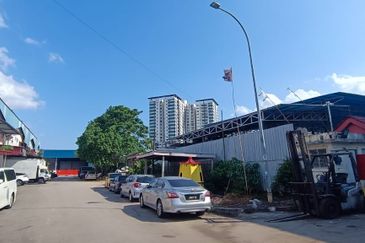 Taman Perindustrian Desa Plentong