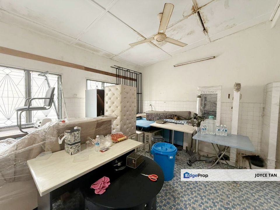 22x80 Double storey @ Sri Tebrau 大马花园 🎉, Johor, Johor Bahru