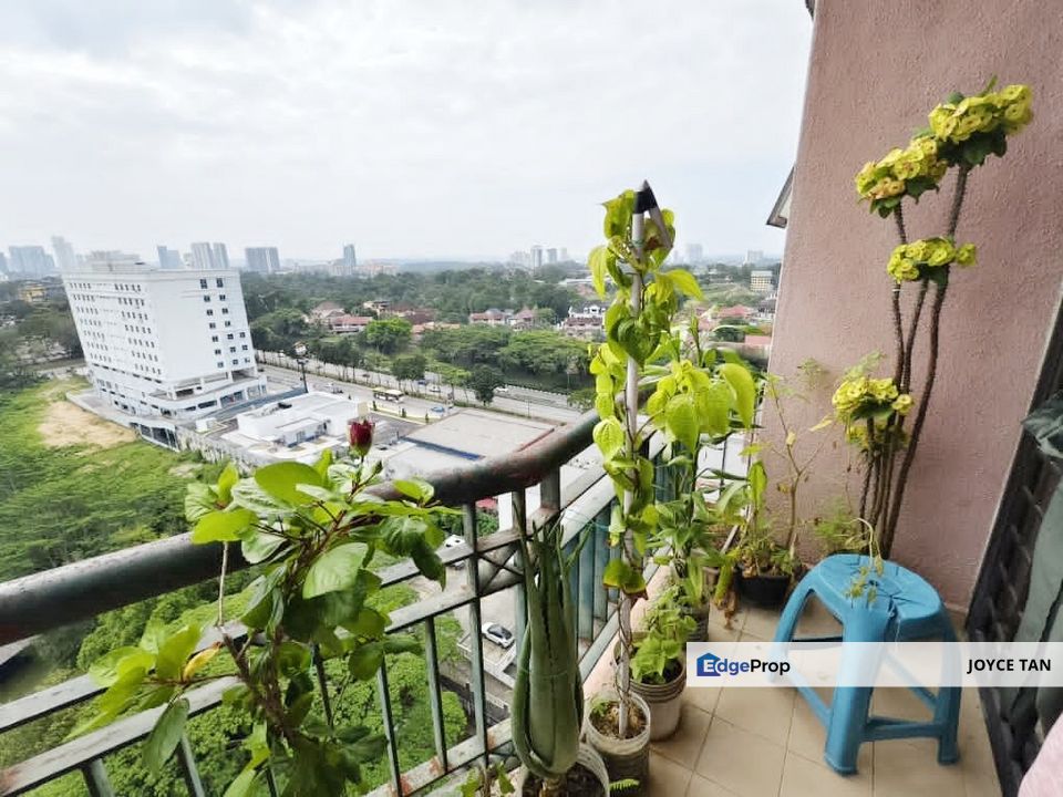 Nearby CIQ - Larkin Utama Condo , Johor, Johor Bahru