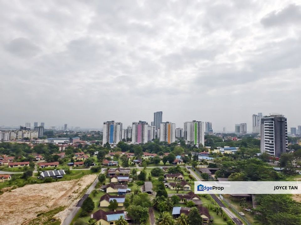 Nearby CIQ - Larkin Utama Condo , Johor, Johor Bahru