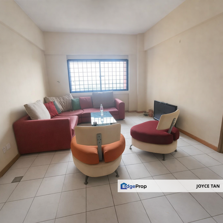 Nearby CIQ - Larkin Utama Condo , Johor, Johor Bahru