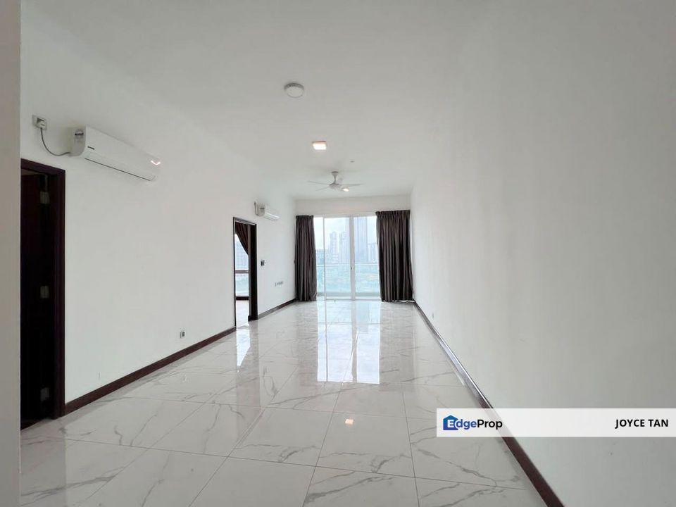 JB CIQ Custom @ Paragon Suites , Johor, Johor Bahru