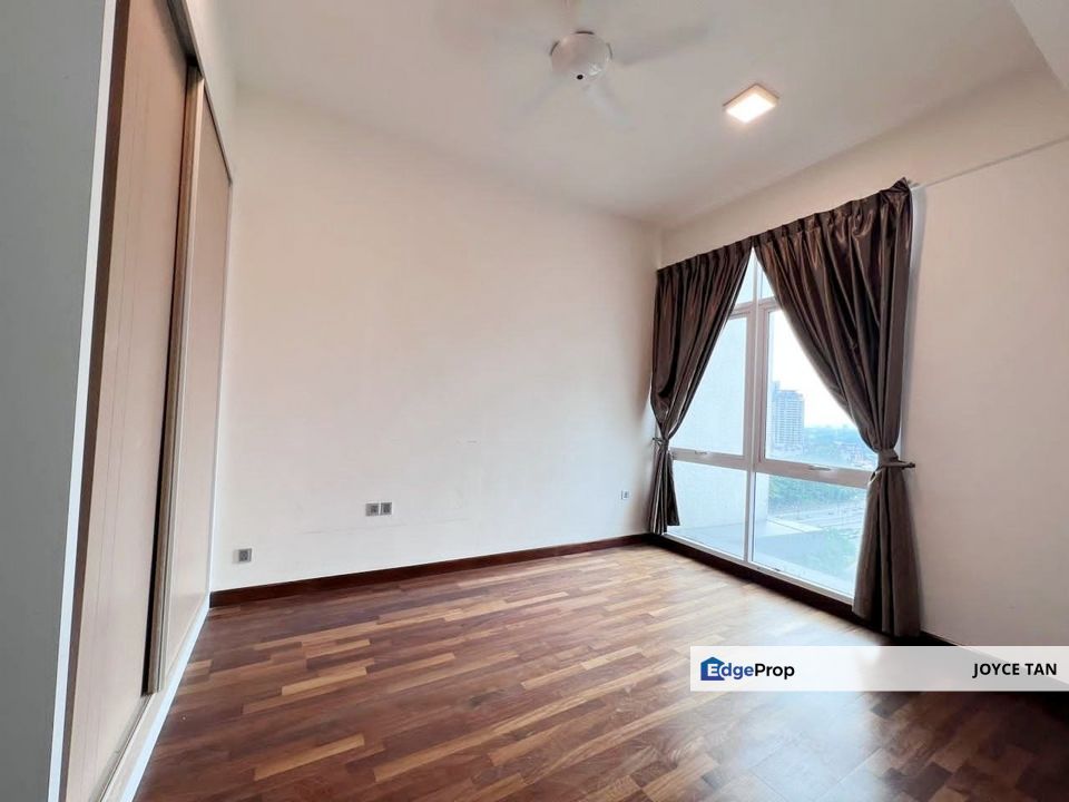 JB CIQ Custom @ Paragon Suites , Johor, Johor Bahru