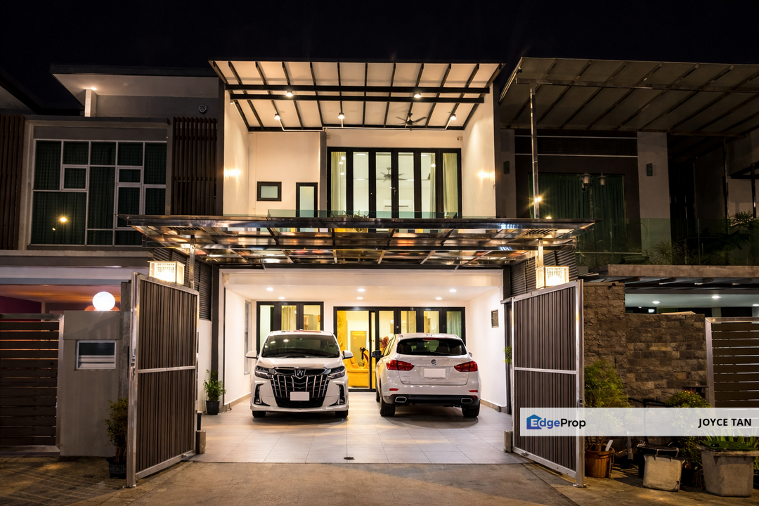 Jade 2 @ Seri Austin // Nice Renovated RM 300k , Johor, Johor Bahru