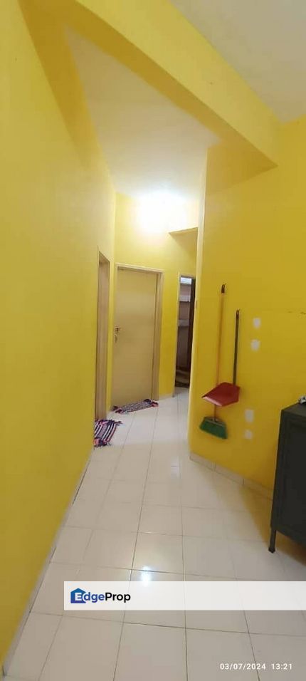 Pulai Perdana - Worker Hostel (1st floor Shoplot )for Sale, Johor, Johor Bahru