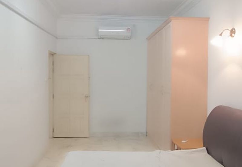 Pangsapuri Orchid View Luxury Apartment