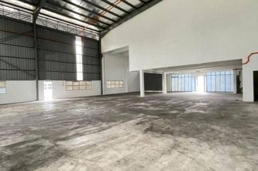 Apex Bizhub Desa Cemerlang