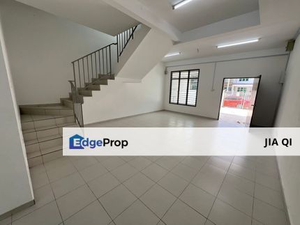 Taman Scientex Utama Senai 2.5 Storey Terrace For Rent, Johor, Senai