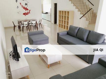 Jalan Mutiara Emas Taman Mount Austin Double Storey Terrace, Johor, Johor Bahru