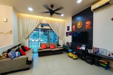 Bestari Regency 2 @ Nusa Bestari Double STorey Corner Lot