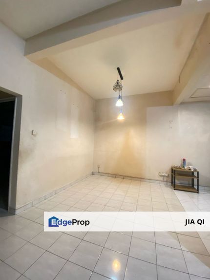 Jalan Enggang Bandar Putra Kulai Double Storey Terrace, Johor, Kulai