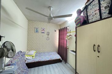 Flat Tasek 64, Bandar Baru Seri Alam