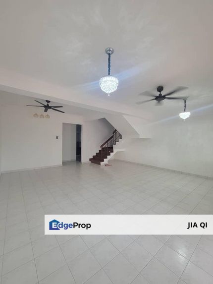 Jalan Nuri Bandar Putra Kulai Double Storey Terrace, Johor, Kulai
