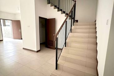 Aurora Resort Villas