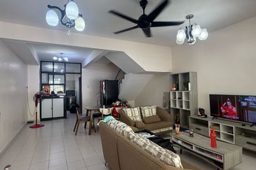 Kelapa Sawit Scientex Kulai Double Storey Terrace