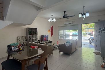 Kelapa Sawit Scientex Kulai Double Storey Terrace