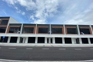 68 Avenue @ Gelang Patah