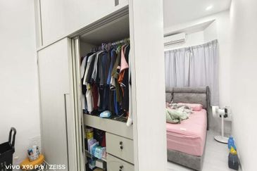 Taman Mewah Kulai Single Storey Terrace