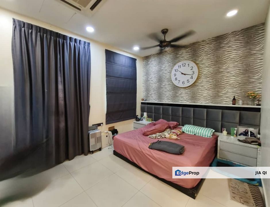 Jalan Matahari Indahpura Kulai Double Storey Semi D, Johor, Kulai