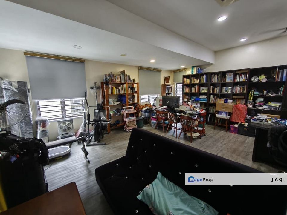 Jalan Matahari Indahpura Kulai Double Storey Semi D, Johor, Kulai