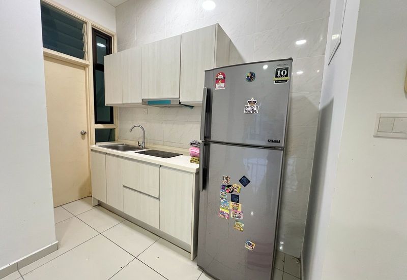 D'Summit Residences @ Kempas Utama