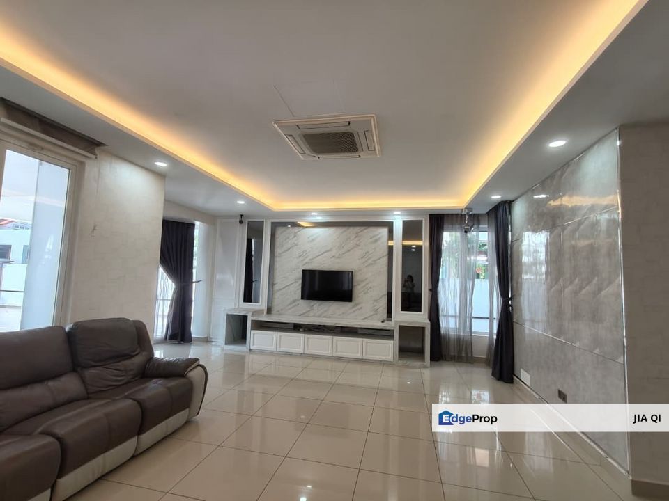 Bandar Putra Kulai Gate C Double Storey Semi D For Sale, Johor, Kulai