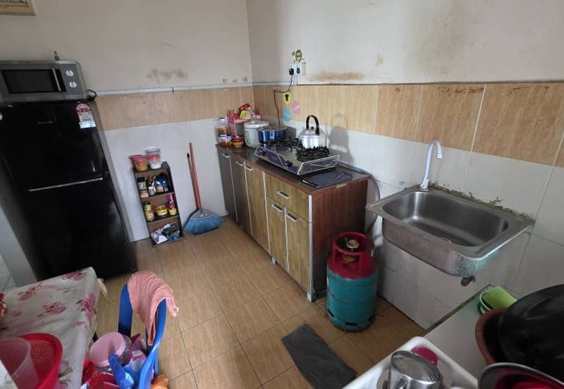 Indah Court Apartment