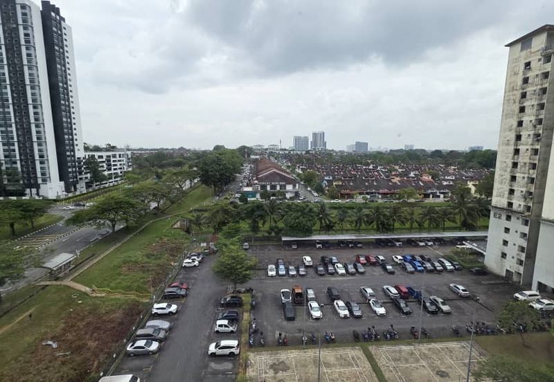 Indah Court Apartment