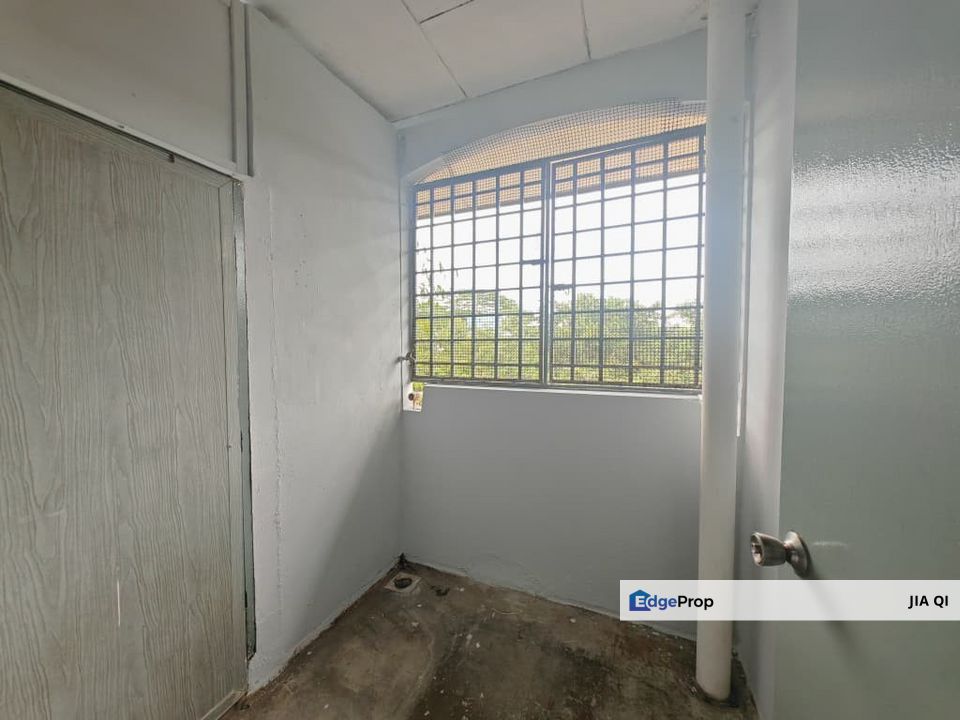 Taman Cempaka Flat Tampoi, Johor, Johor Bahru