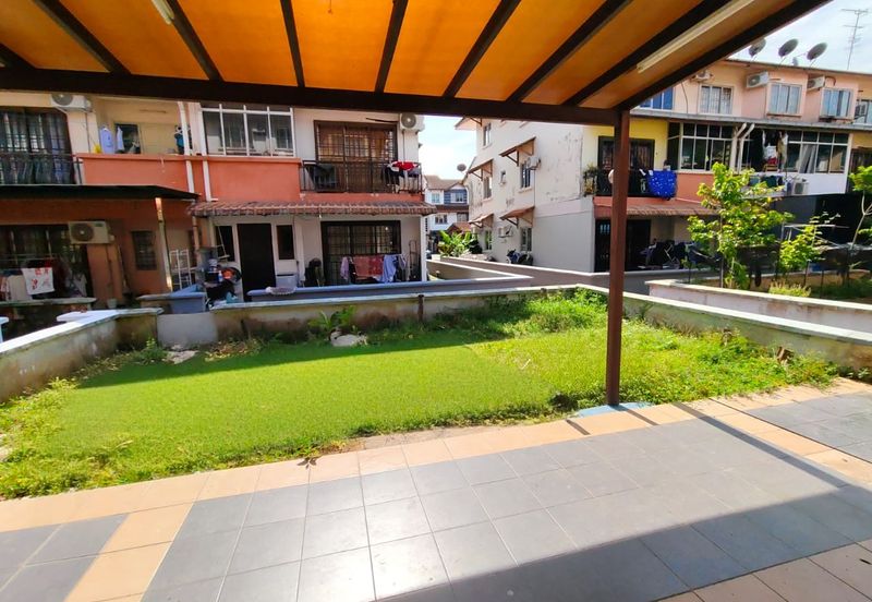 Taman Tampoi Indah II, Villa Ros