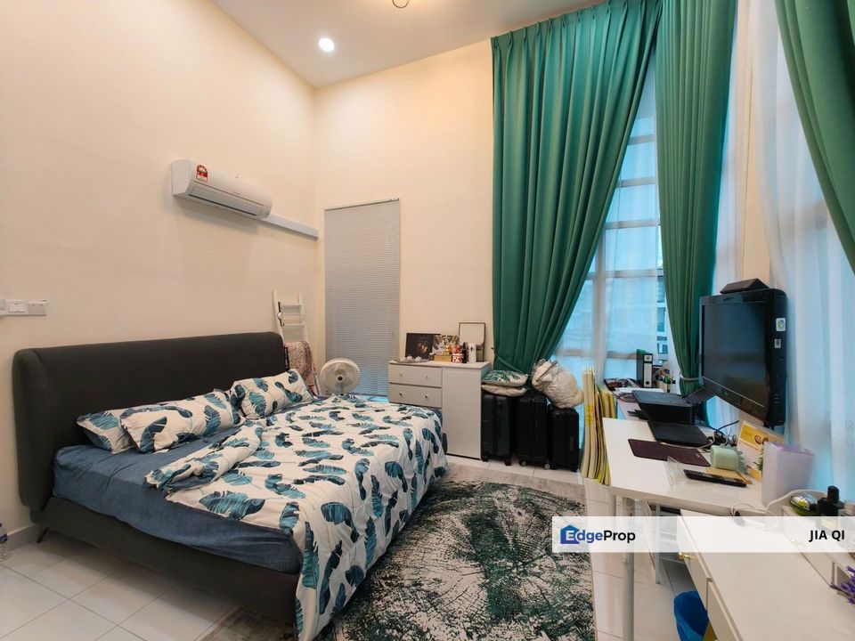 Imperial Jade Seri Alam Double Storey Terrace Corner Lot, Johor, Masai