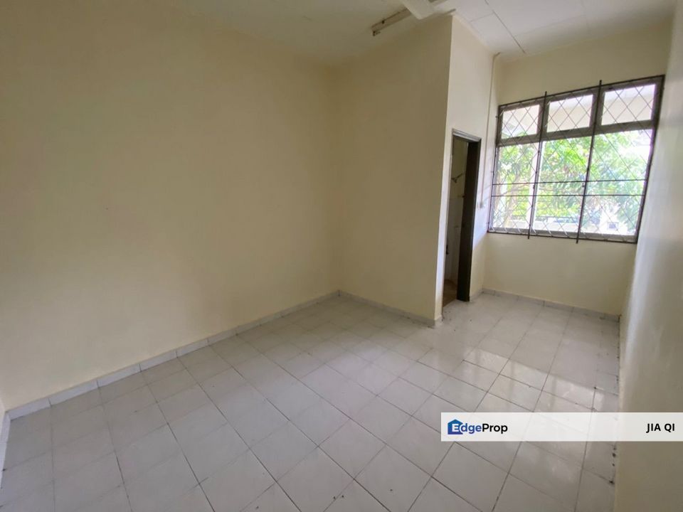 Senai Utama Single Storey Terrace For Rent, Johor, Senai