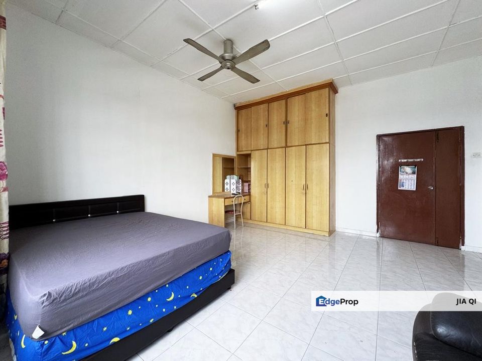 Jalan Bunga Ros Taman Kulai Utama Double Storey Terrace, Johor, Kulai