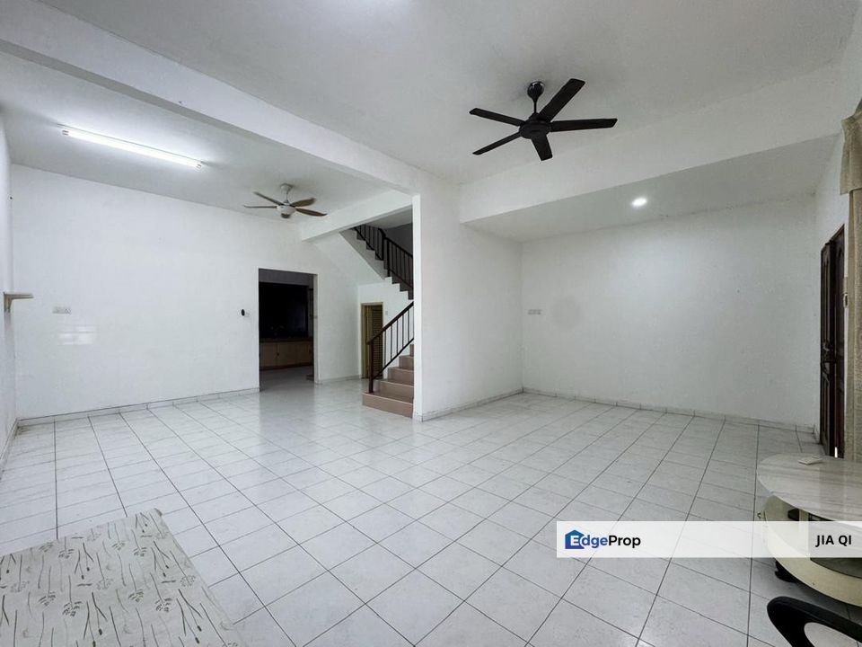 Jalan Bunga Ros Taman Kulai Utama Double Storey Terrace, Johor, Kulai