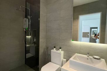 Paragon Suites @ CIQ