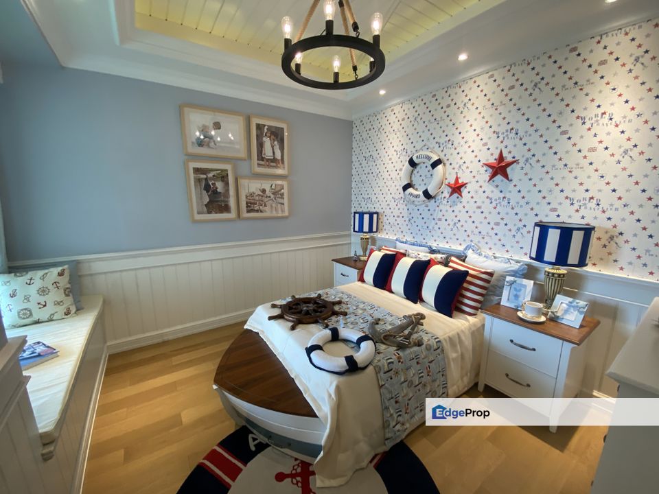 Sky 88 Seaview Free Shuttle Bus to Ciq Rts, below market rate, Johor, Johor Bahru