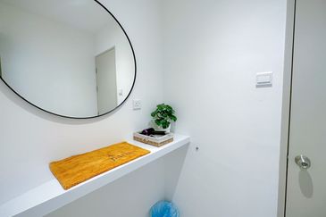 Twin Tower Residence