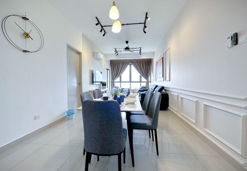 The WaterEdge Residences